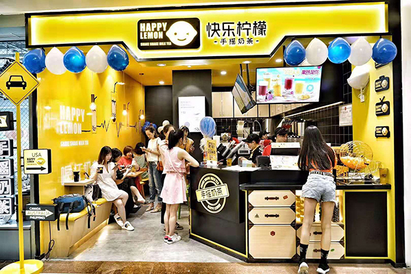 “秋后第一杯奶茶”，成都奶茶店裝修大比拼！